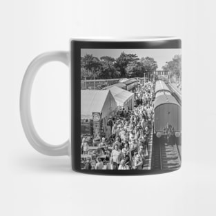 A packed Sheringham Railway station in Norfolk Mug